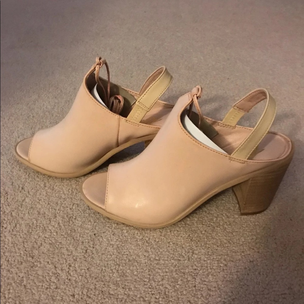 Blush/Nude Stacked Heels